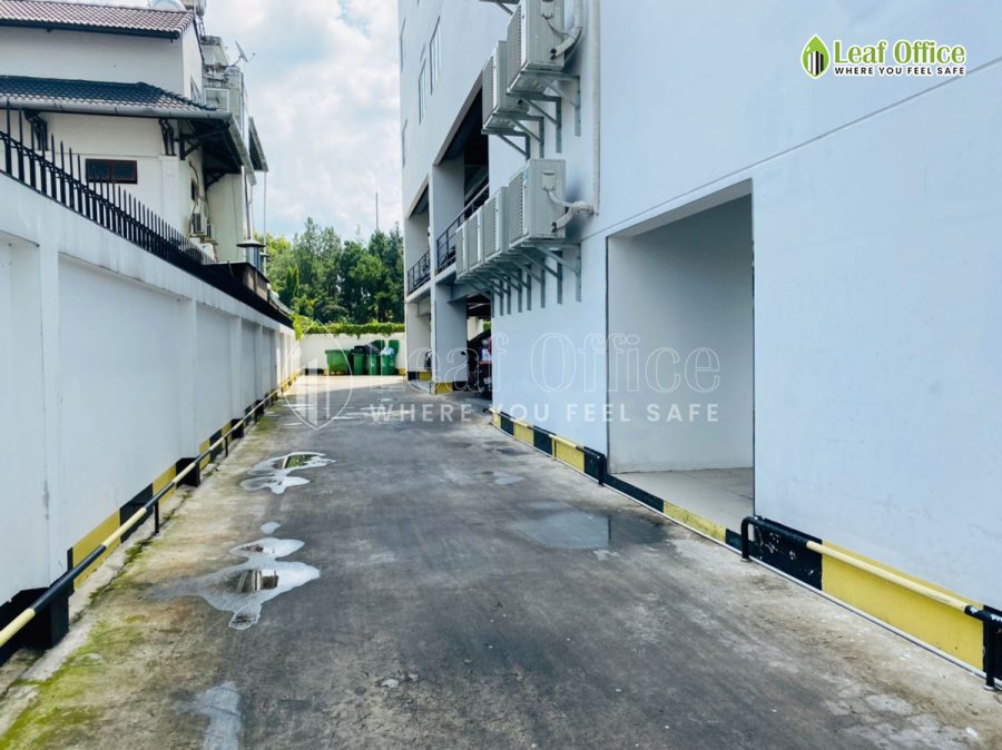 Ham Gui Xe Lmak Building Hong Ha 2