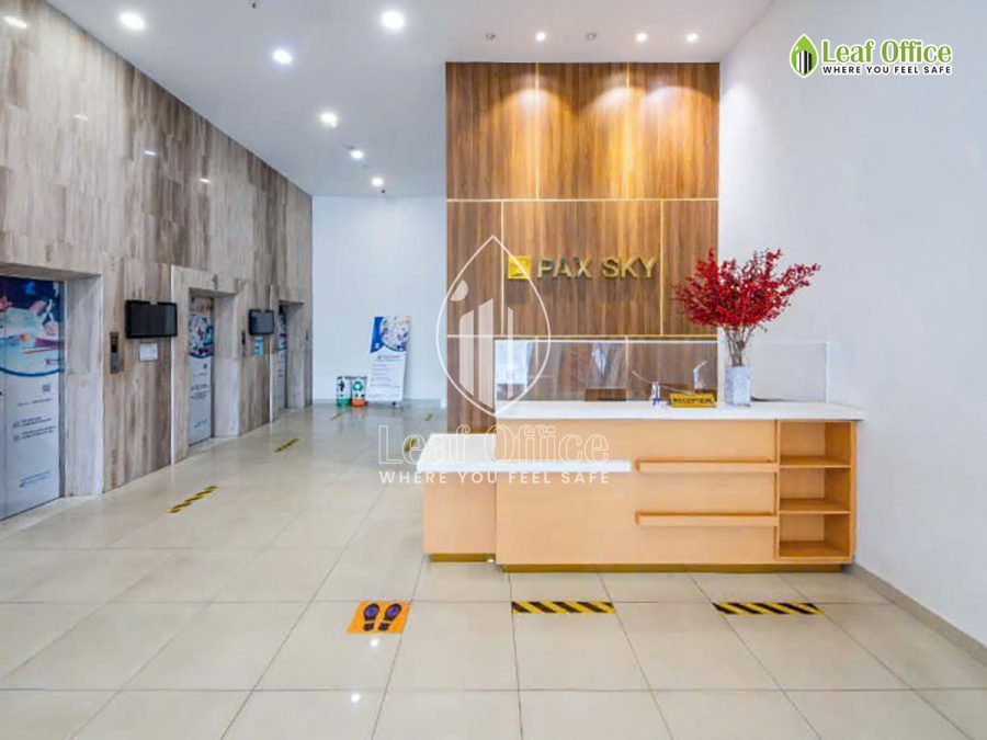 Tang Tret Pax Sky Ung Van Khiem