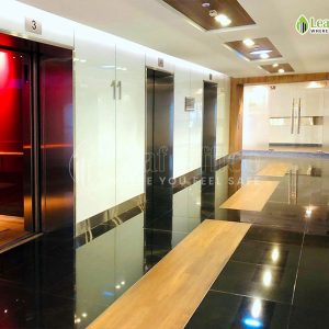 Thang May Bitexco Tower Hai Trieu Quan 1 Removepics