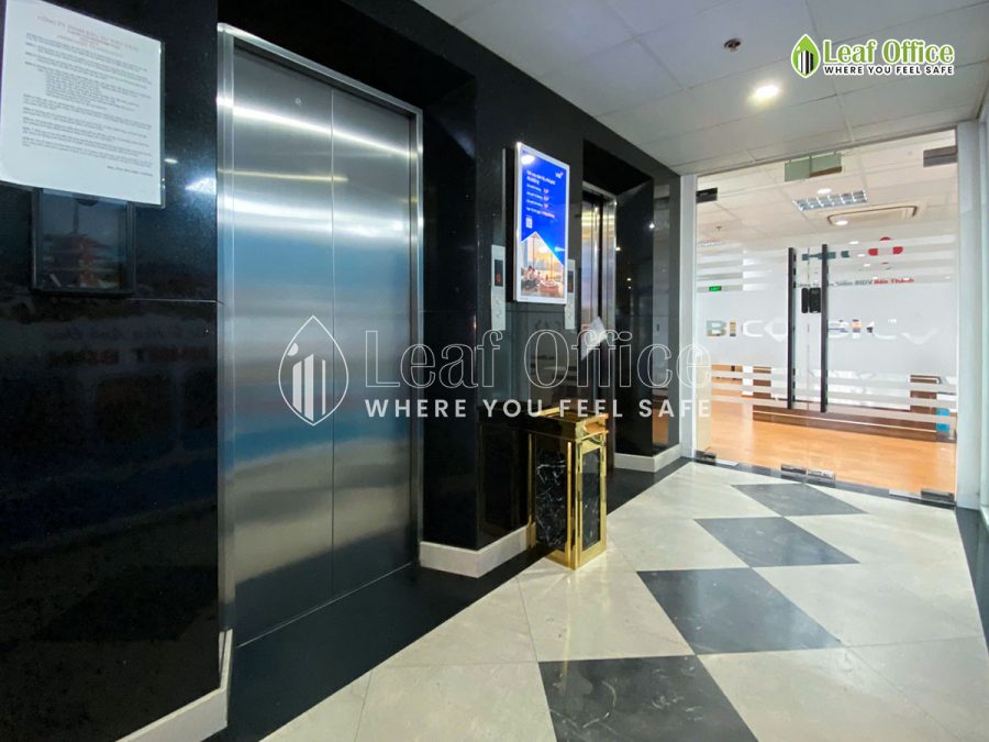 Thang May B&l Ung Van Khiem 1