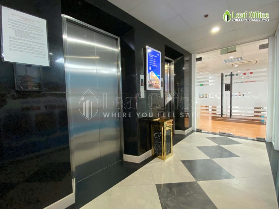 Thang May B&l Ung Van Khiem