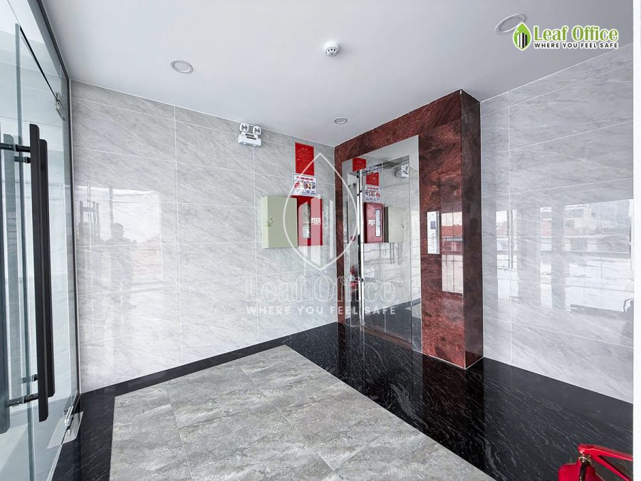 Thang May Joymax Tower Nguyen Van Huong