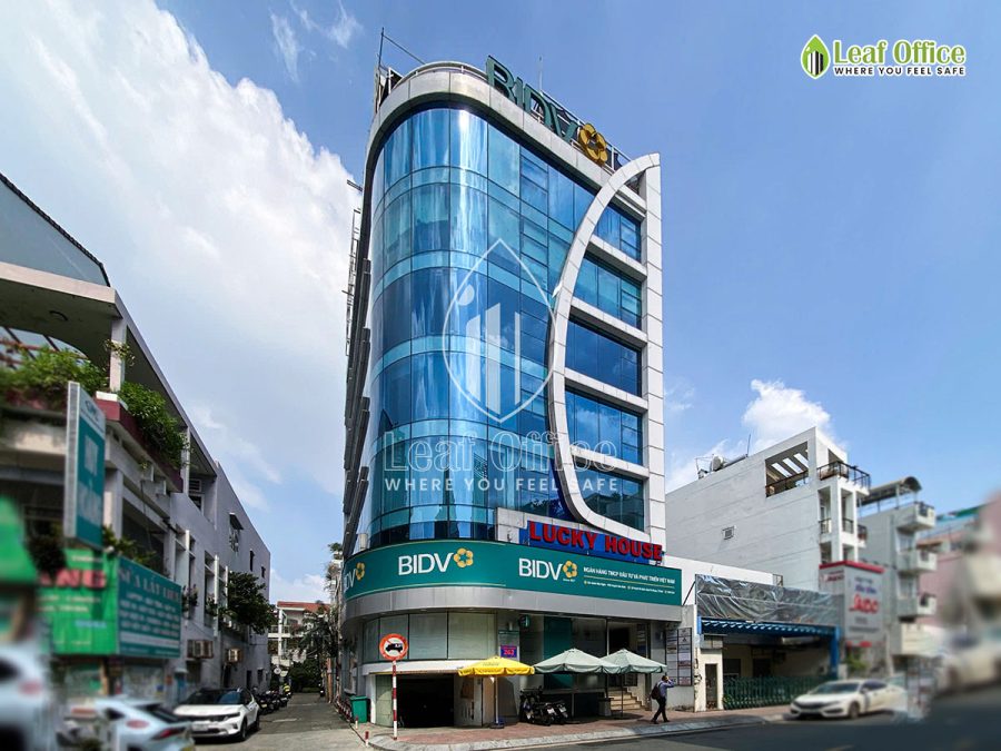 Toa Nha Lucky House Huynh Van Banh 1