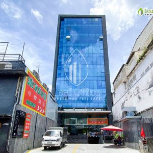 Toa Nha More De Tham