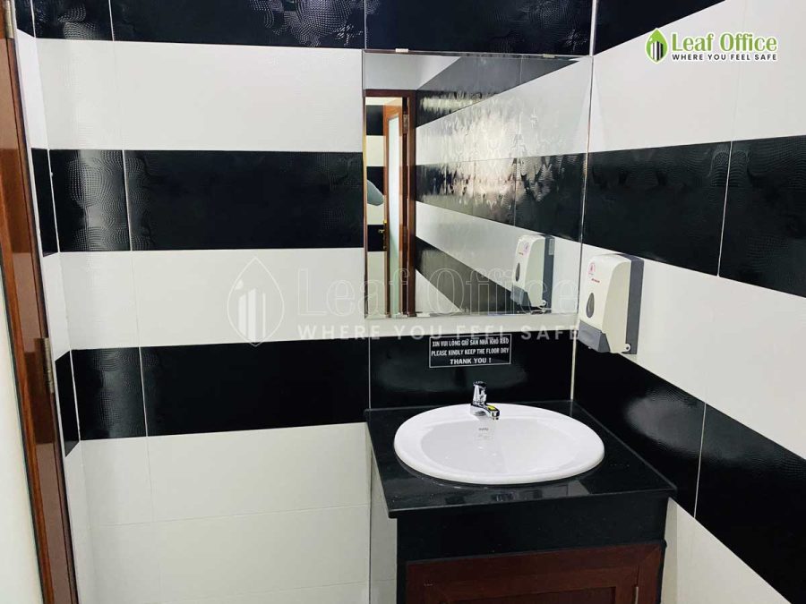 Wc B&l Building Ung Van Khiem 1