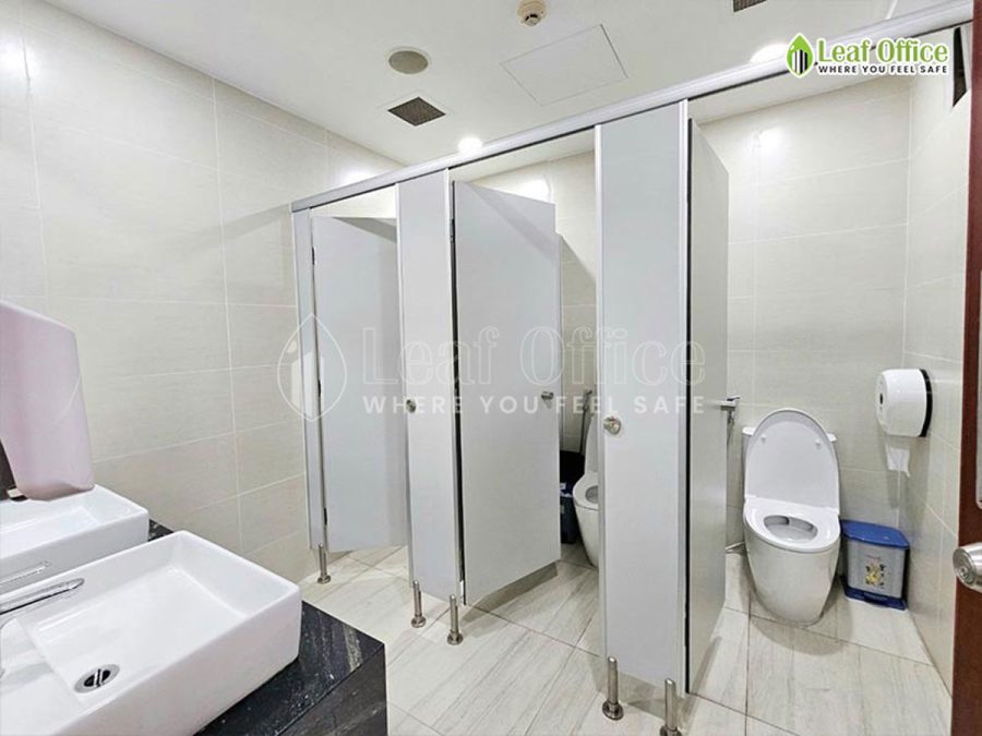 Wc Central Park Building 117 Nguyen Du Removepics