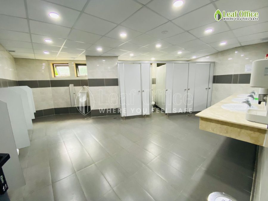 Wc Lmak Building Hong Ha