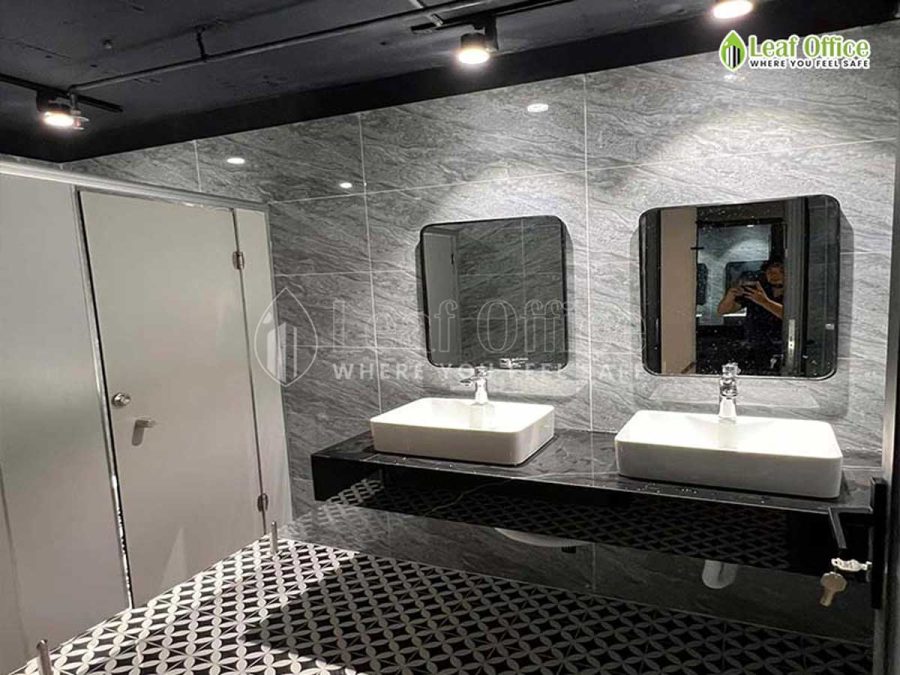 Wc More Building 36 Mac Dinh Chi Quan 1
