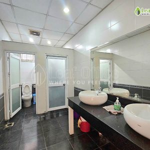 Wc Nam Giao Building 261 Phan Xich Long Phu Nhuan