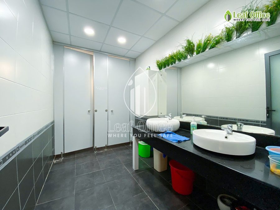 Wc Nam Giao Phan Xich Long