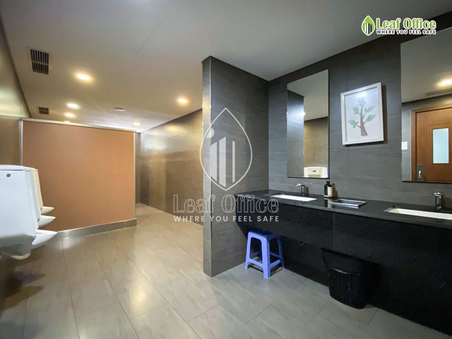 Wc The 678 Hoang Van Thai