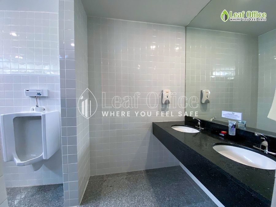 Wc Zen Plaza Nguyen Trai Quan 1