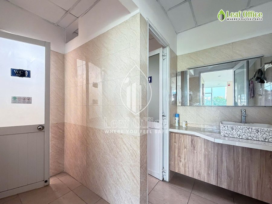 Wc Nam Anh Duong 41