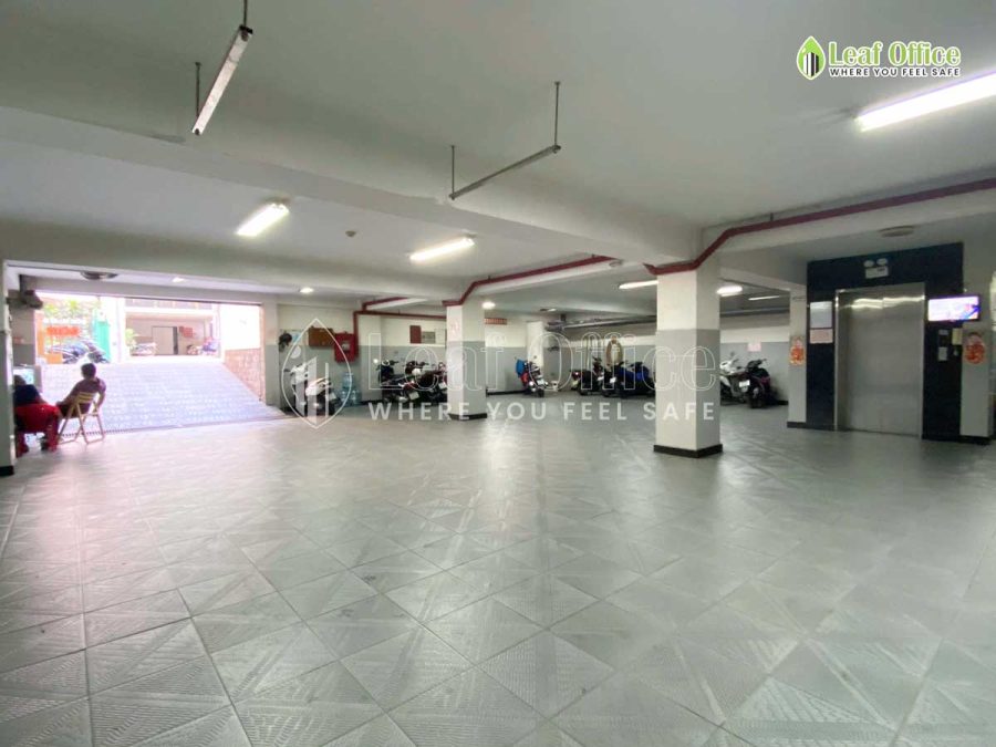 Ham Xe The Golden Building Tan Canh