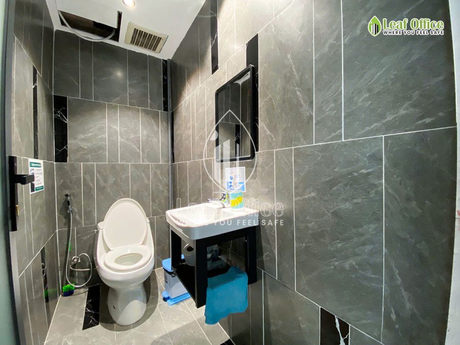 Wc More 2a1 Nguyen Thi Minh Khai