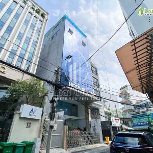 Head Building Song Thao