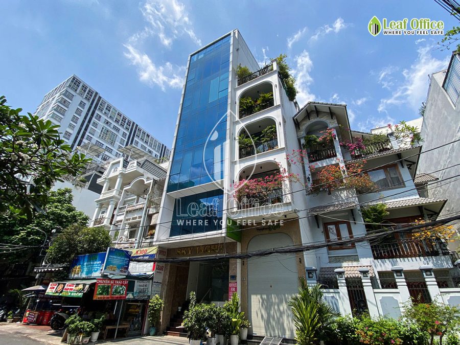 Sky Light Le Trung Nghia