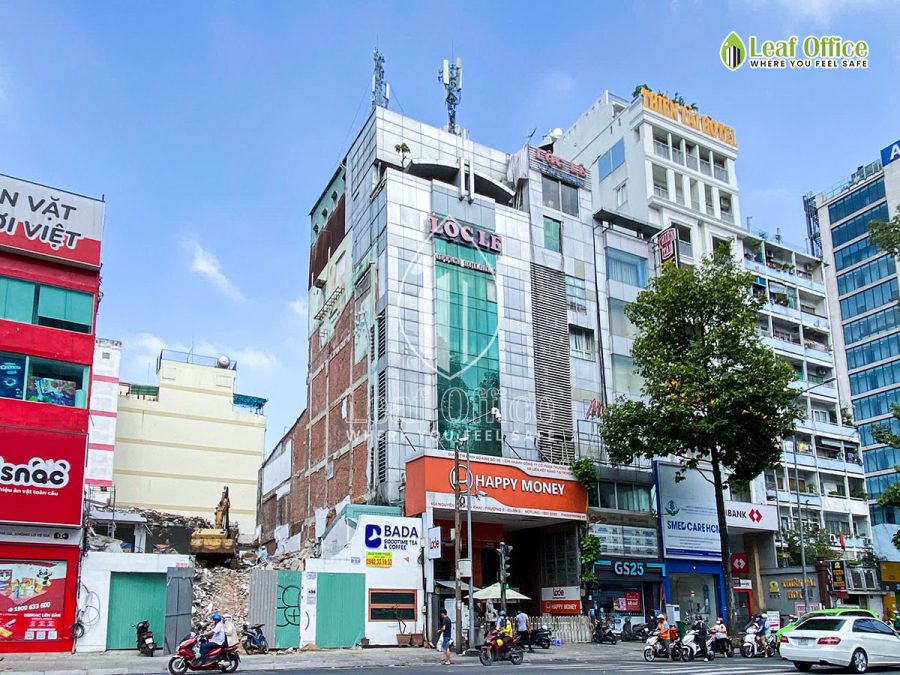 Loc Le Nguyen Thi Minh Khai