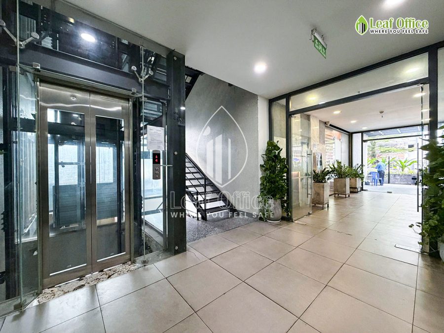 Thang May Toa Nha Diamond Building Ta Hien
