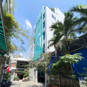 Toa Nha Green Bee Building Tran Hung Dao